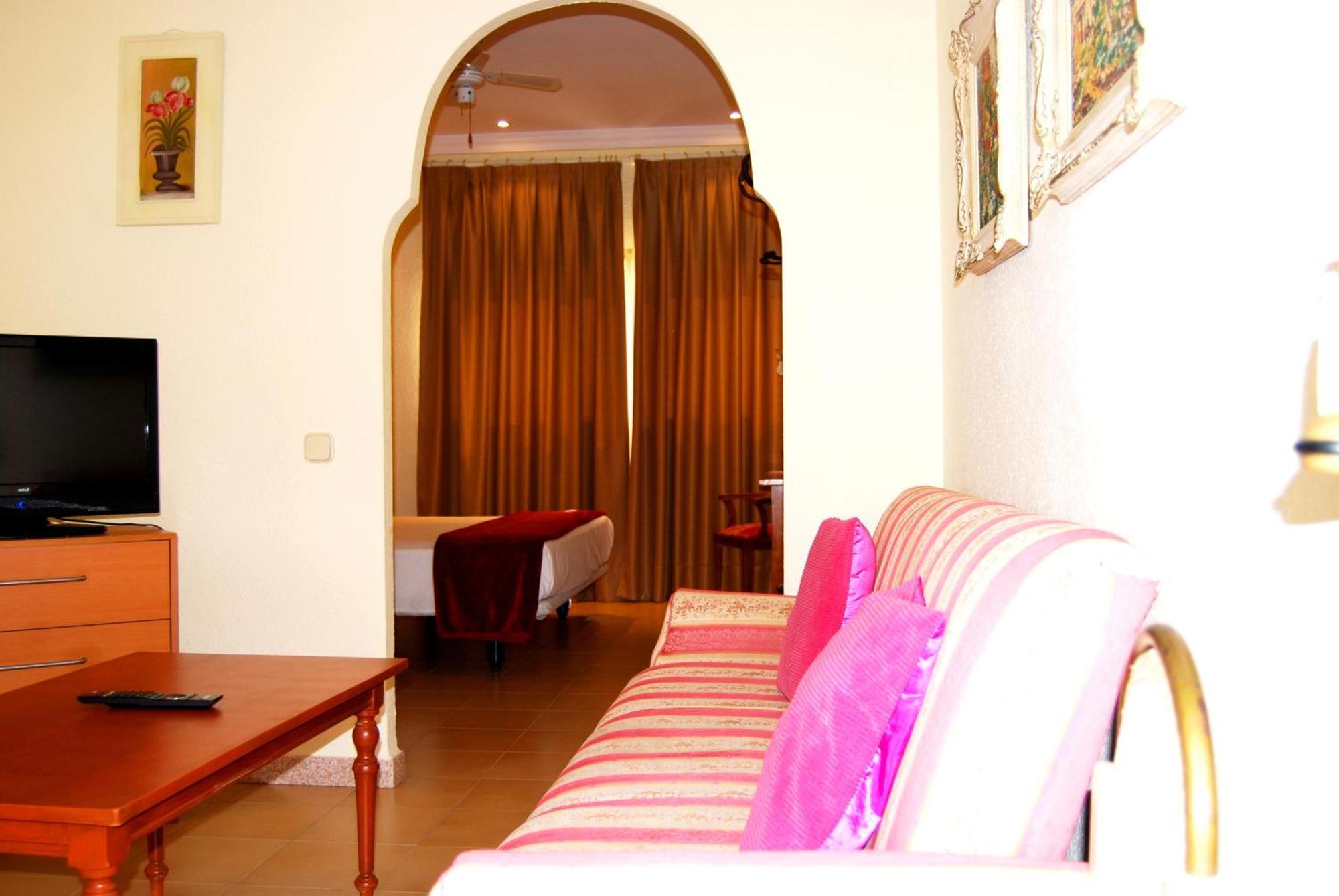 Hotel El Dorado Carboneras Chambre photo